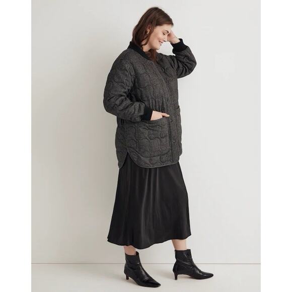 Madewell Quilted Oversized Bomber Jacket Medium Charcoal Wool Herringbone Snap - Picture 5 of 7